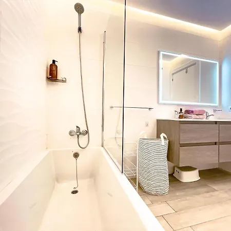 Appartement Ocean Garden, Ac, Sun Terrace, Heated Pool, Parking, Pp901