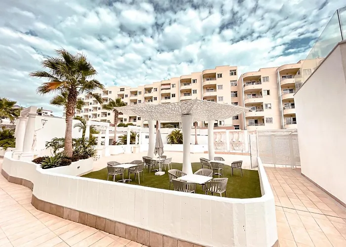 Apartment Ocean Garden, Ac, Sun Terrace, Heated Pool, Parking, Pp901